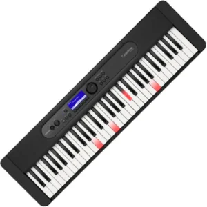 El Teclado Casio Casiotone LKS450 es un teclado portátil con 61 teclas iluminadas, 600 tonos, 200 ritmos y lecciones guiadas. Ideal para aprender y practicar, con conectividad USB y MIDI.