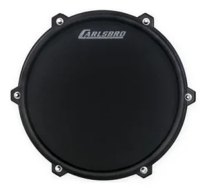 La Carlsbro CSD45M incluye pad de bombo, caja, 3 toms, charles con controlador, crash con choke, ride y un pad adicional, ofreciendo una experiencia completa y profesional para bateristas de todos los niveles.