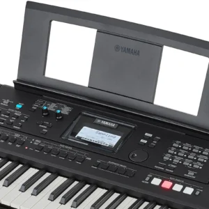 Teclado Yamaha PSR-E473 de 61 teclas sensibles, con 820 sonidos, estilos automáticos y efectos en tiempo real.
